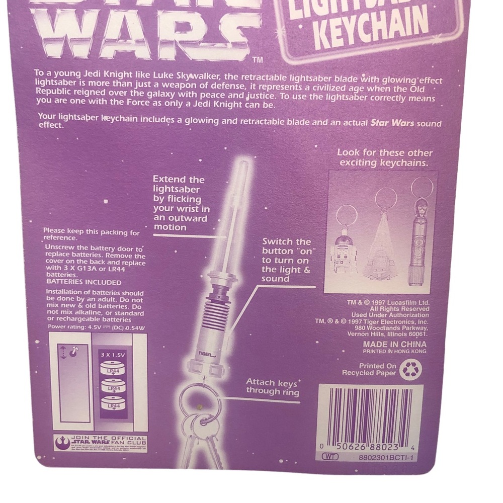 Star Wars Lightsaber Keychain - Picture 5 of 6